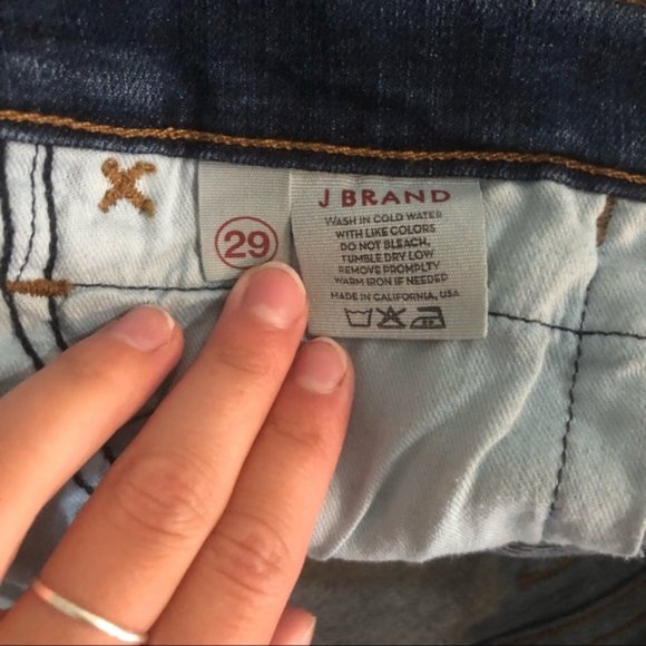 SOLD - J Brand Skinny Bella Distressed Jeans Vivid - Picture 7 of 8